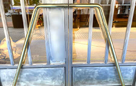 真鍮の手摺 真鍮の手摺